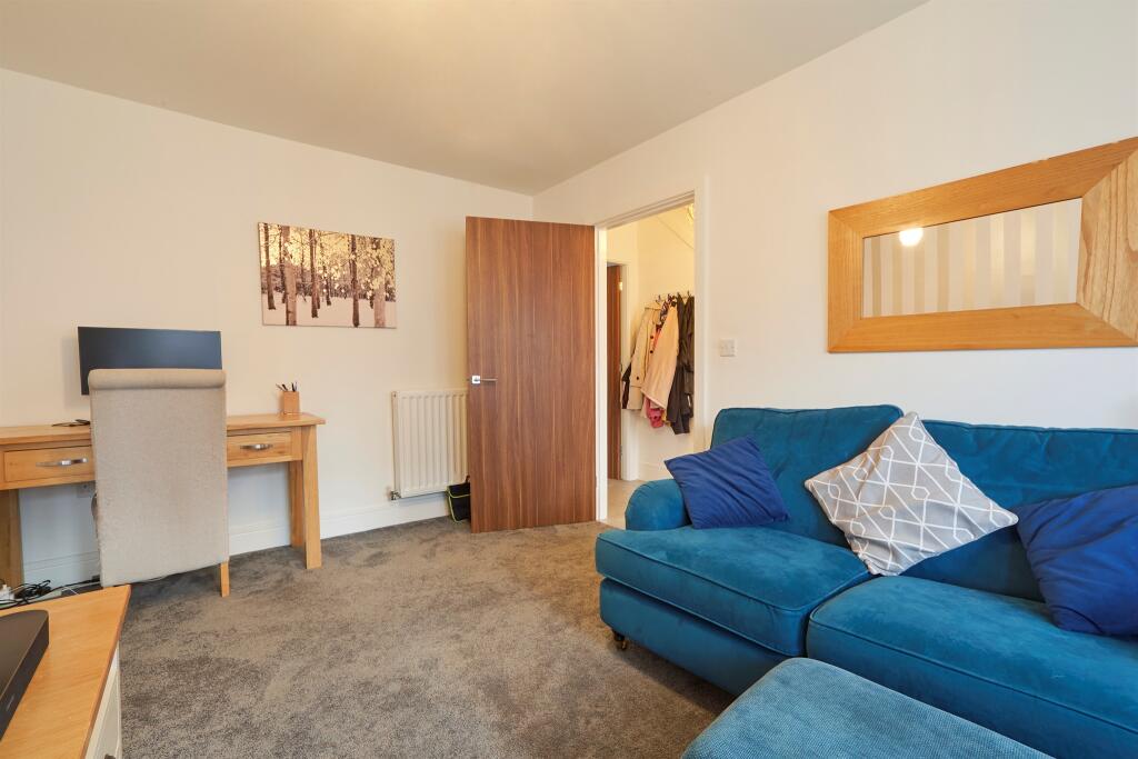 Additional image 10 of Harewood Drive, Bradford