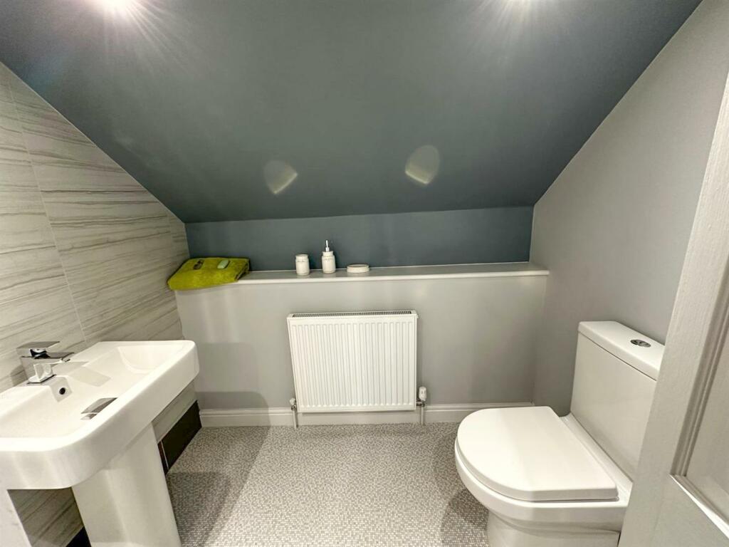 Additional image 20 of Glen Lee Lane, Keighley