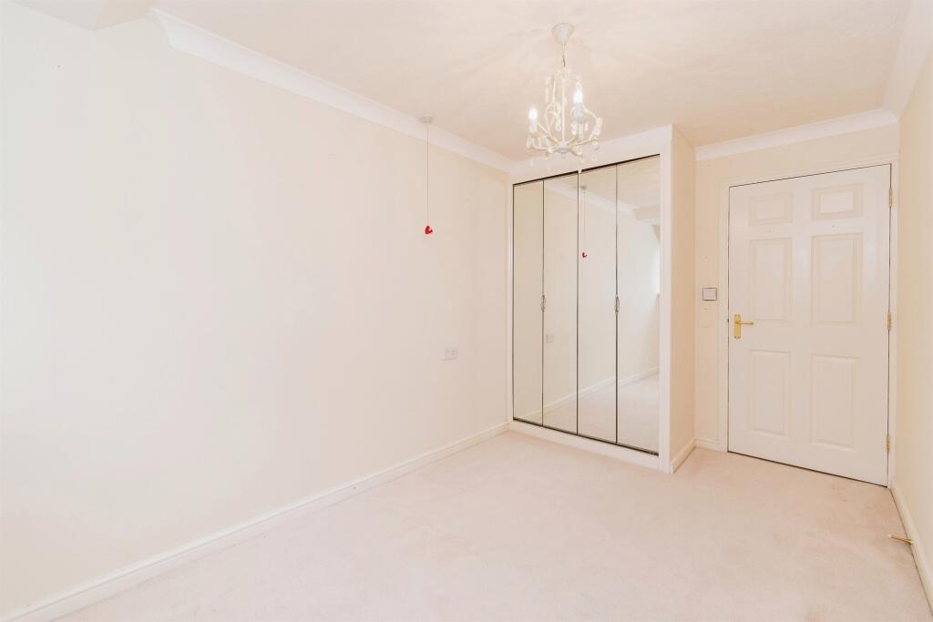 Additional image 8 of Beech Street, Bingley