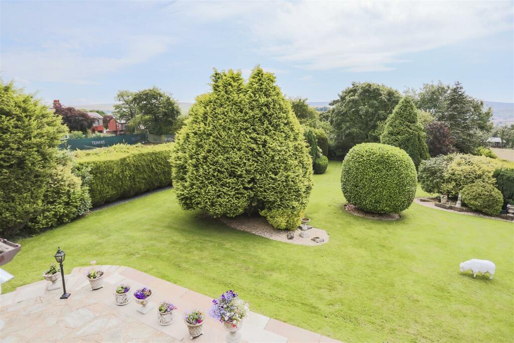 Additional image 48 of The Pavilion, 15A Bent Lane, Colne