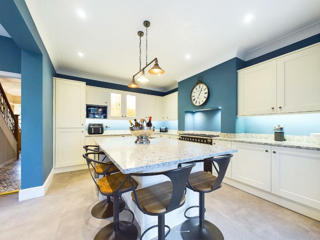 Additional image 24 of Langley Avenue, Bingley