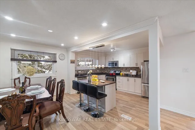 Additional image 6 of 109 Ashton Cres Unit 109