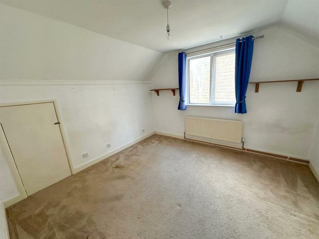 Additional image 16 of Hainsworth Road, Silsden,