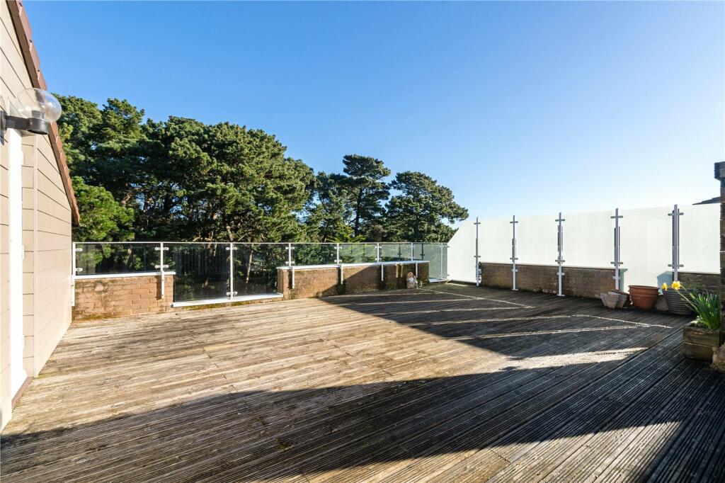 Additional image 3 of Harbour Watch, 391 Sandbanks Road, Poole, Dorset, BH14