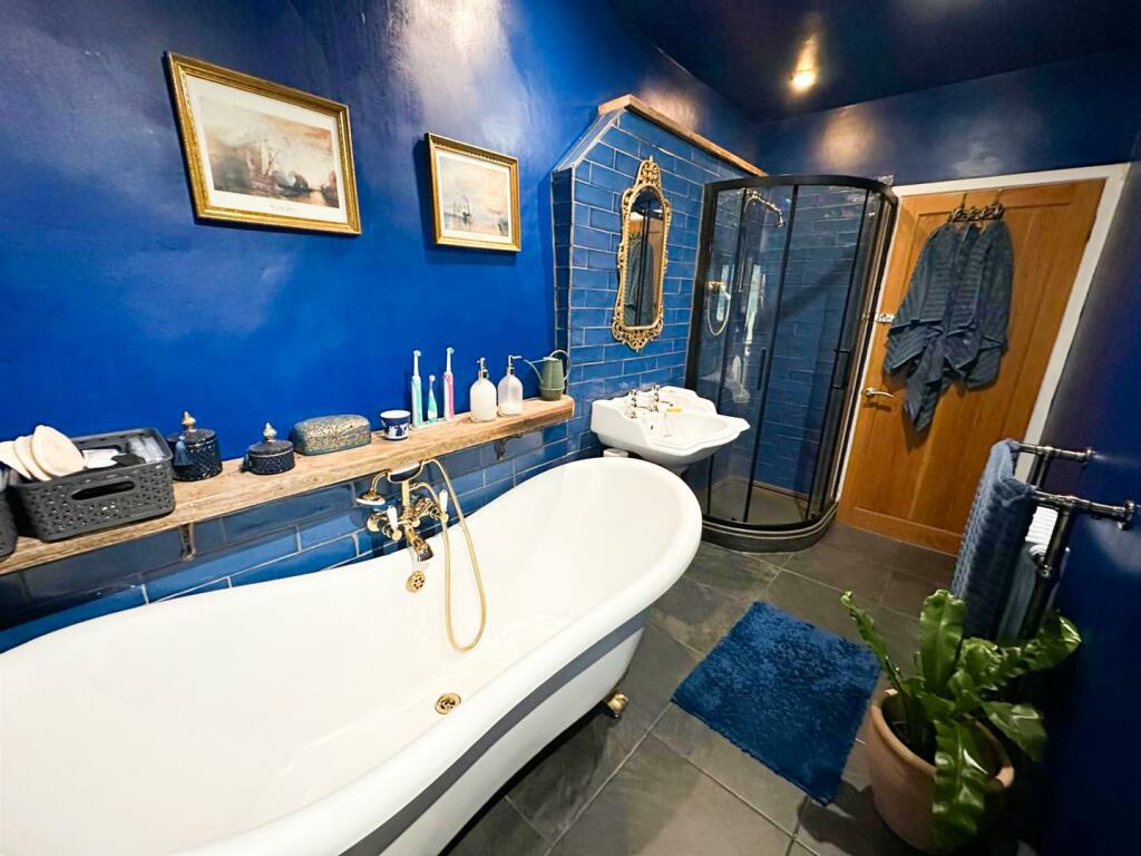 Additional image 23 of Glen Lee Lane, Keighley