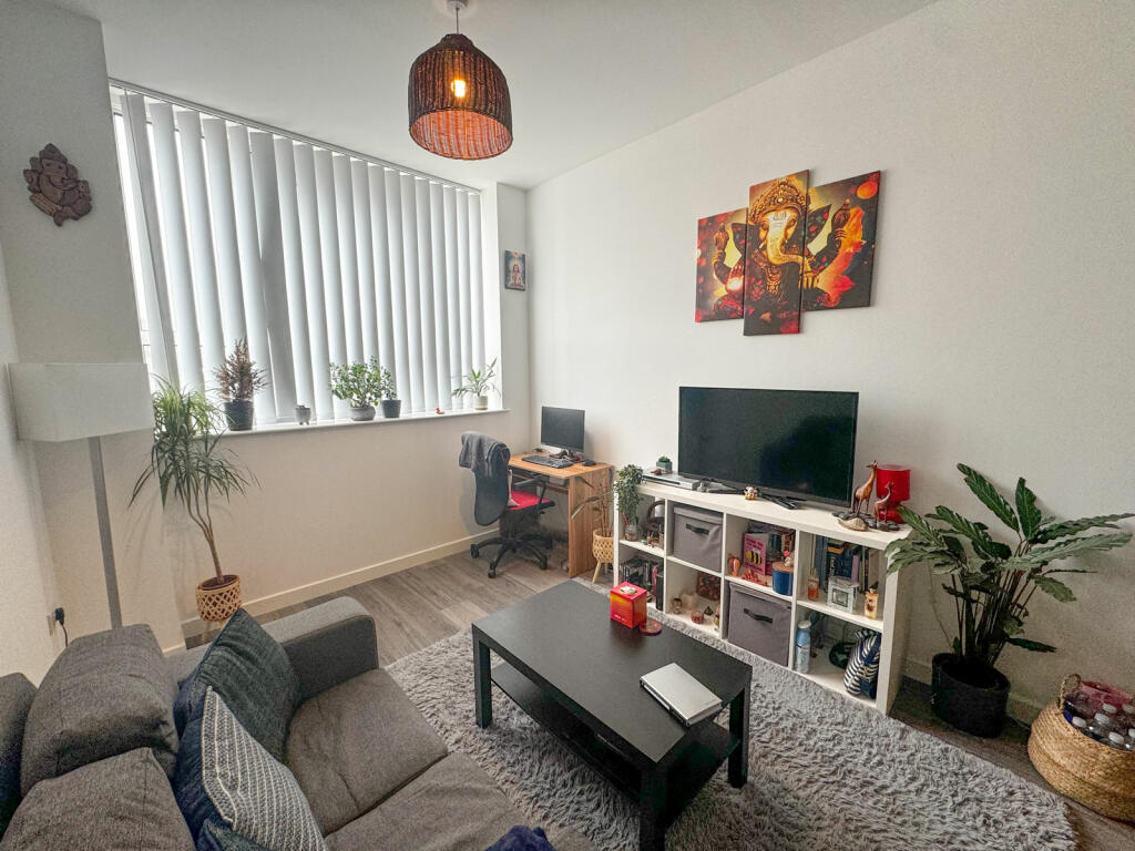 Additional image 15 of Card House, Bingley Road, Bradford, BD9 6SD