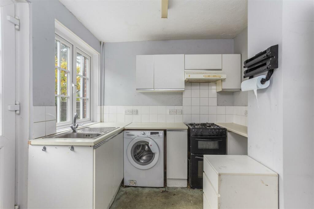Additional image 9 of Seacombe Road, Sandbanks