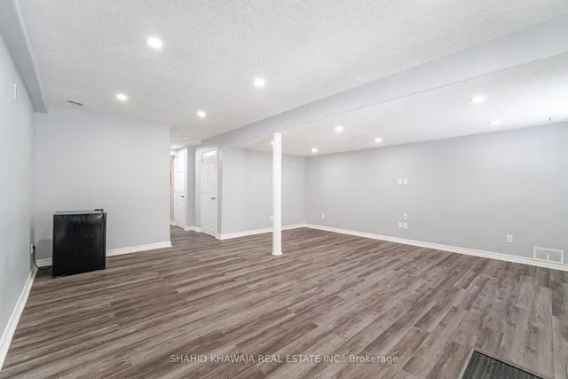 Additional image 27 of 310 Briarmeadow Dr