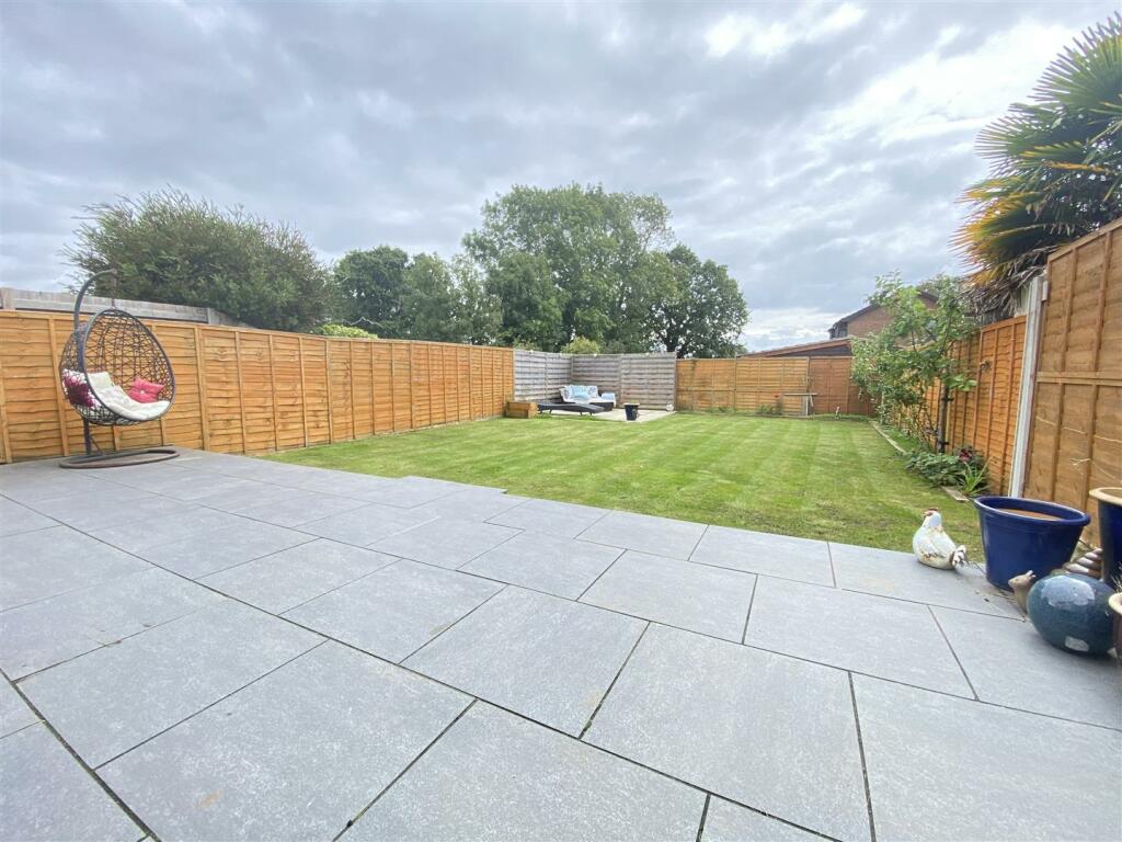 Additional image 6 of Hinchliffe Road, Poole