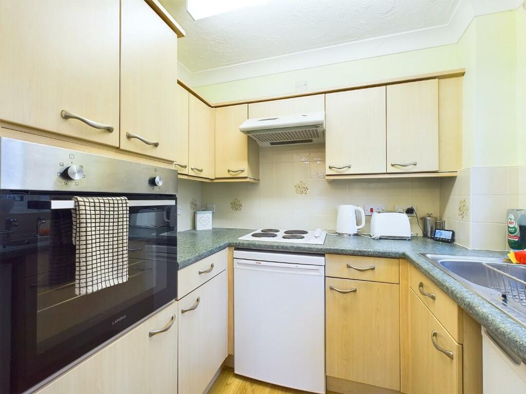 Additional image 5 of Beech Street, Bingley