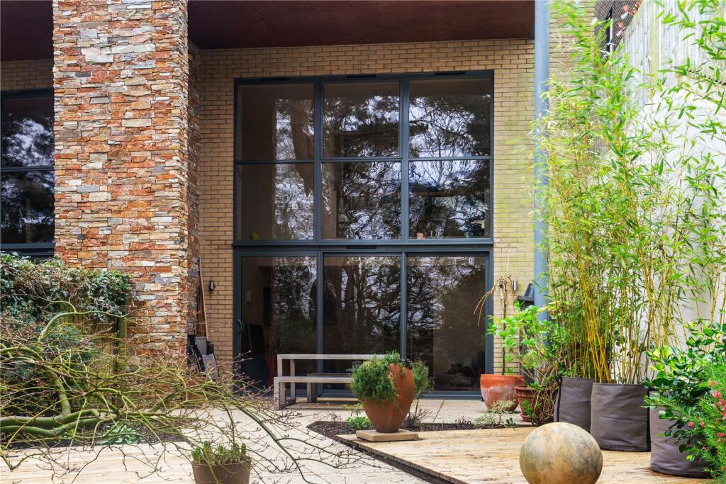 Additional image 20 of Buckler Heights, Poole, Dorset, BH14