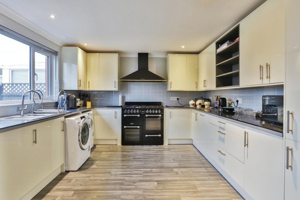 Additional image 4 of Walton Road, Bournemouth, Dorset, BH10