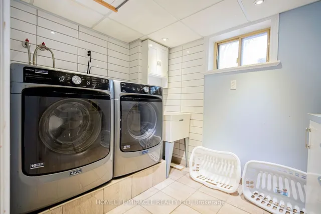 Additional image 28 of 13 Foster Rd