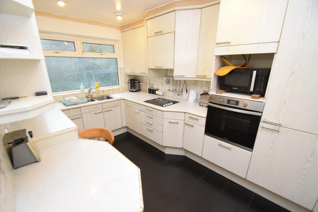 Additional image 3 of Dale View Grove, Long Lee