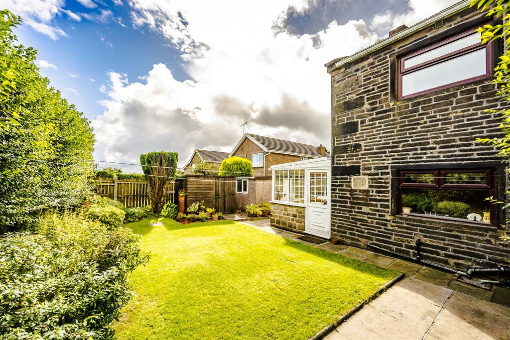 Additional image 20 of Russell Hall Lane, Queensbury, Bradford