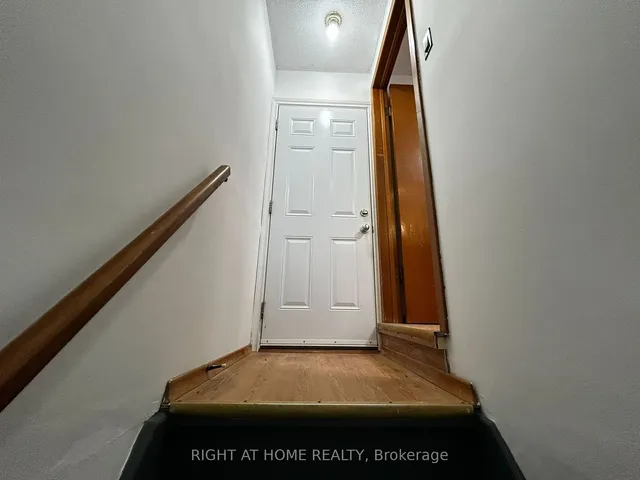 Additional image 12 of 106 Belwood Cres