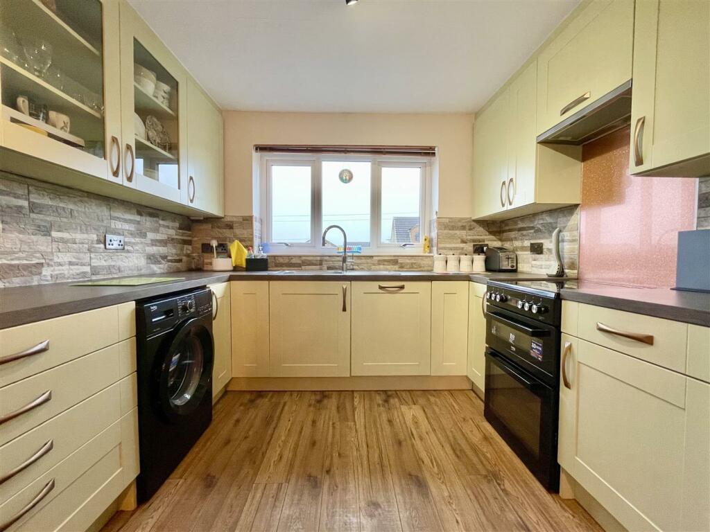 Additional image 6 of Moor Close Road, Queensbury, Bradford