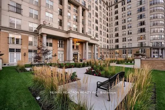 Additional image 3 of 135 James St Unit 612