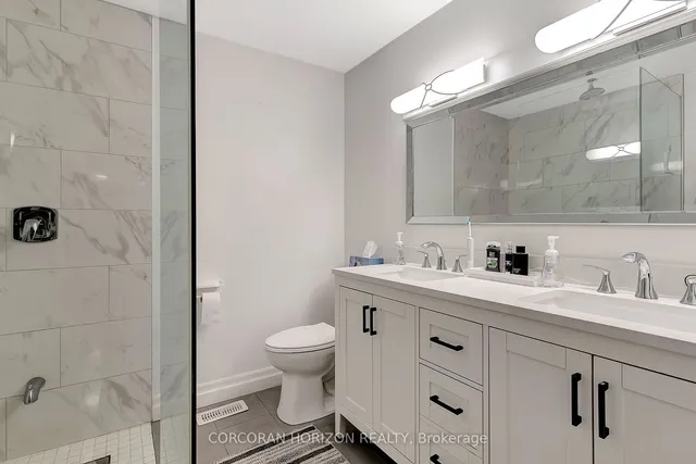 Additional image 23 of 806 Westmount Rd