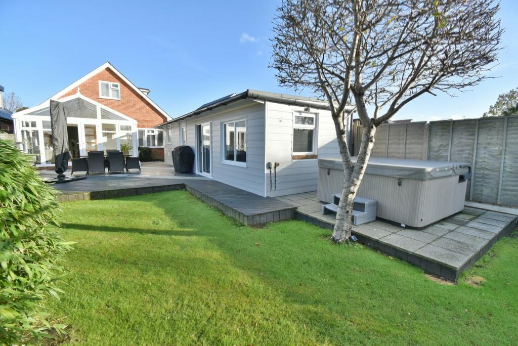 Additional image 23 of Western Avenue, Bournemouth, BH10