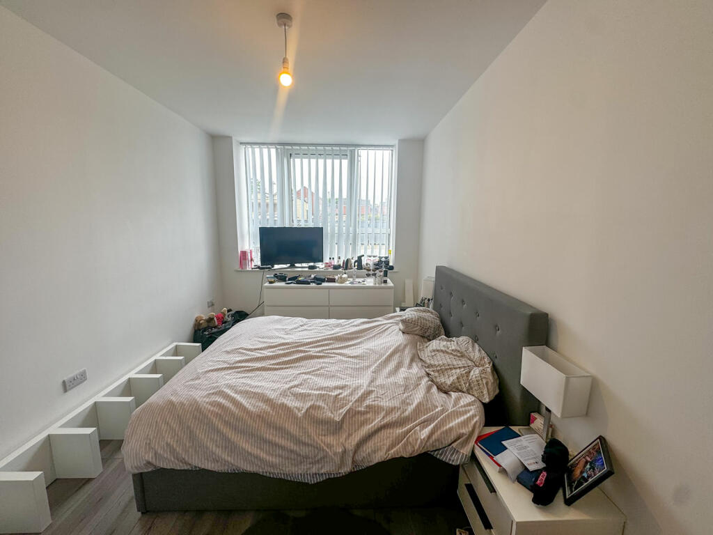 Additional image 7 of Card House, Bingley Road, Bradford, BD9 6FF