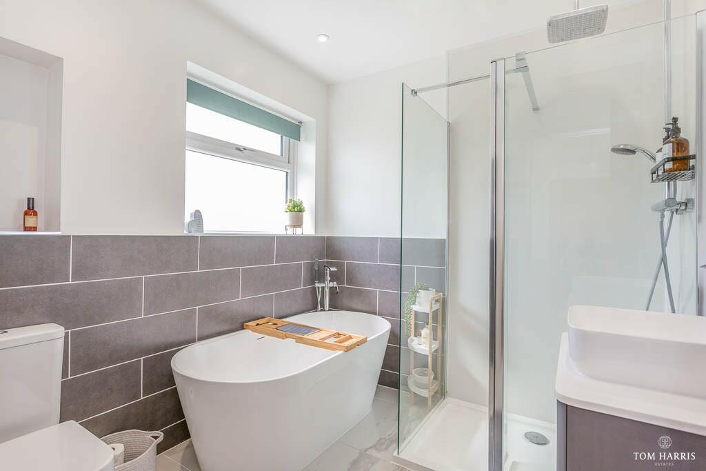 Additional image 12 of Leybourne Avenue, Bournemouth, Dorset, BH10