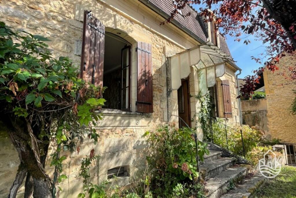 Additional image 2 of Saint-Cyprien, Aquitaine, 24220, France