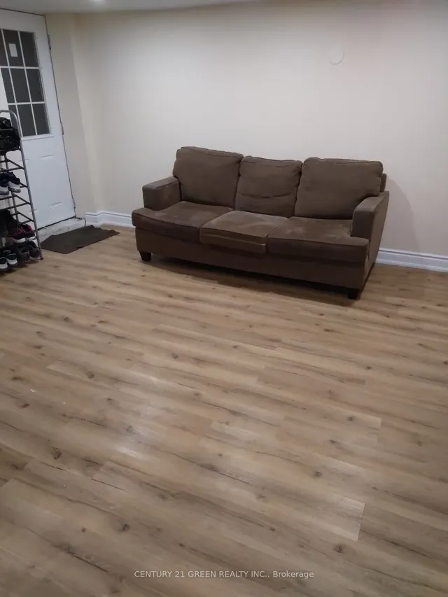 Additional image 13 of 3277 Capricorn Cres