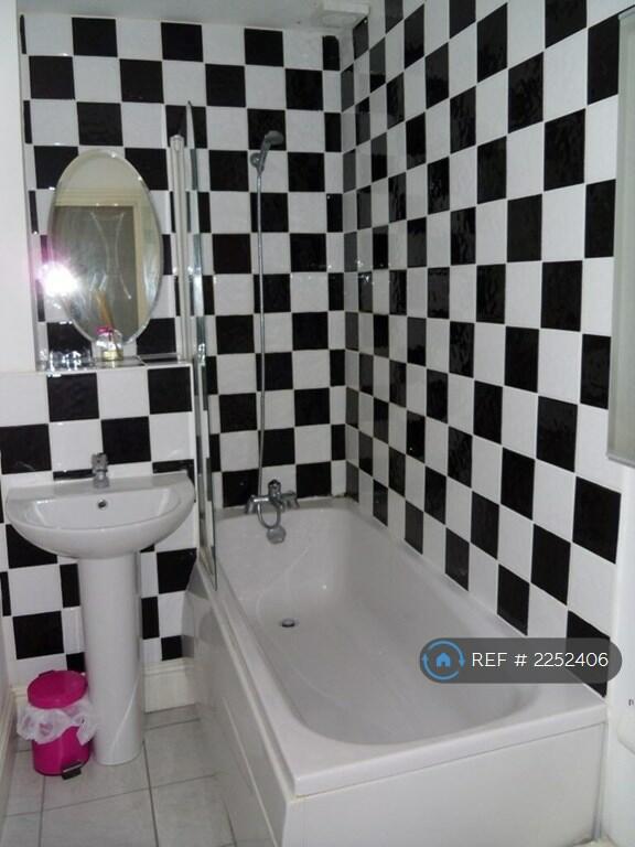 Additional image 2 of Ashgrove, Bradford, BD7