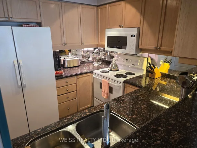 Additional image 11 of 800 Spadina Rd Unit 404