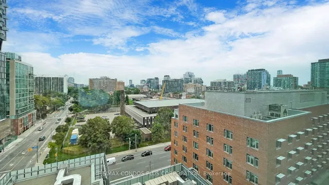 Additional image 23 of 47 Mutual St Unit 906