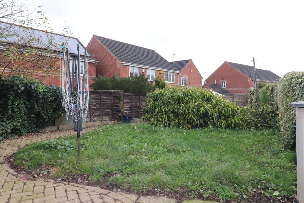 Additional image 15 of Wentworth Crescent, Bradford, West Yorkshire