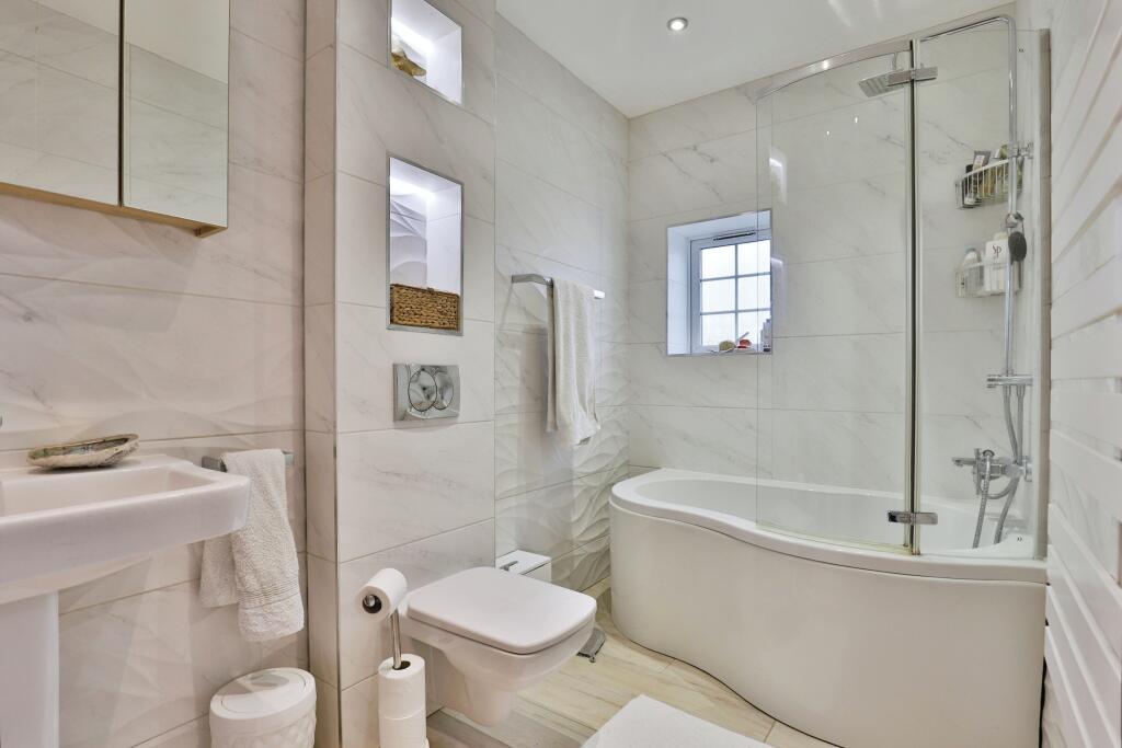 Additional image 21 of Glencoe Road, Poole, BH12