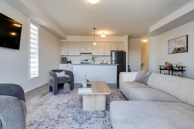 Additional image 14 of 261 Woodbine Ave Unit 68