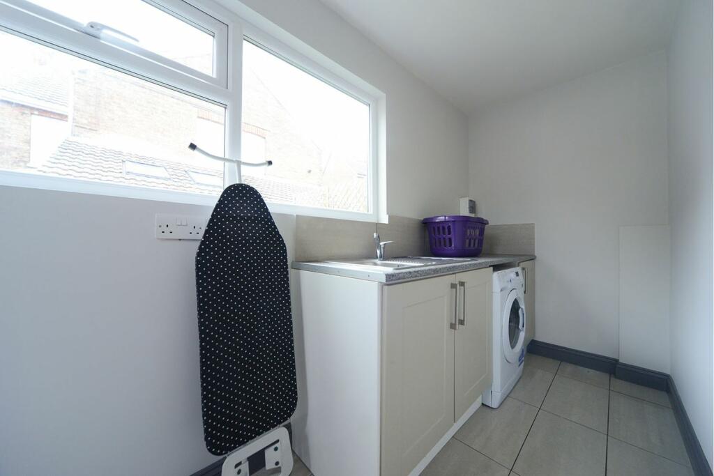 Additional image 23 of Garland Road, Poole, BH15