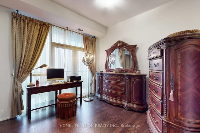 Additional image 15 of 70 Roehampton Ave Unit 2620