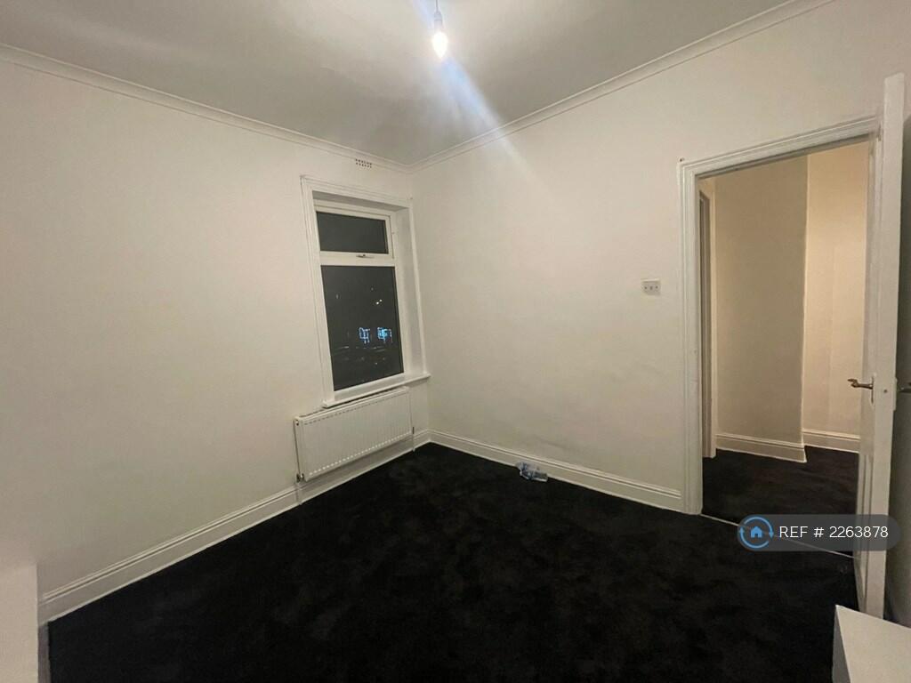 Additional image 4 of Cleckheaton Road, Bradford, BD6