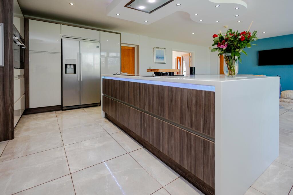 Additional image 15 of Canford Cliffs Avenue, , Bournemouth