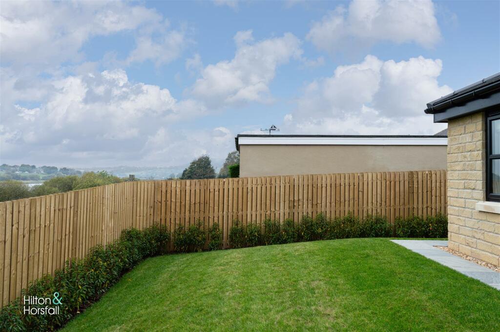 Additional image 33 of Plot 8 (The Bowland +), St Michaels Court, Skipton Road, Foulridge