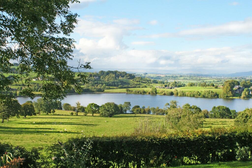 Additional image 39 of Red Lane, Colne, BB8