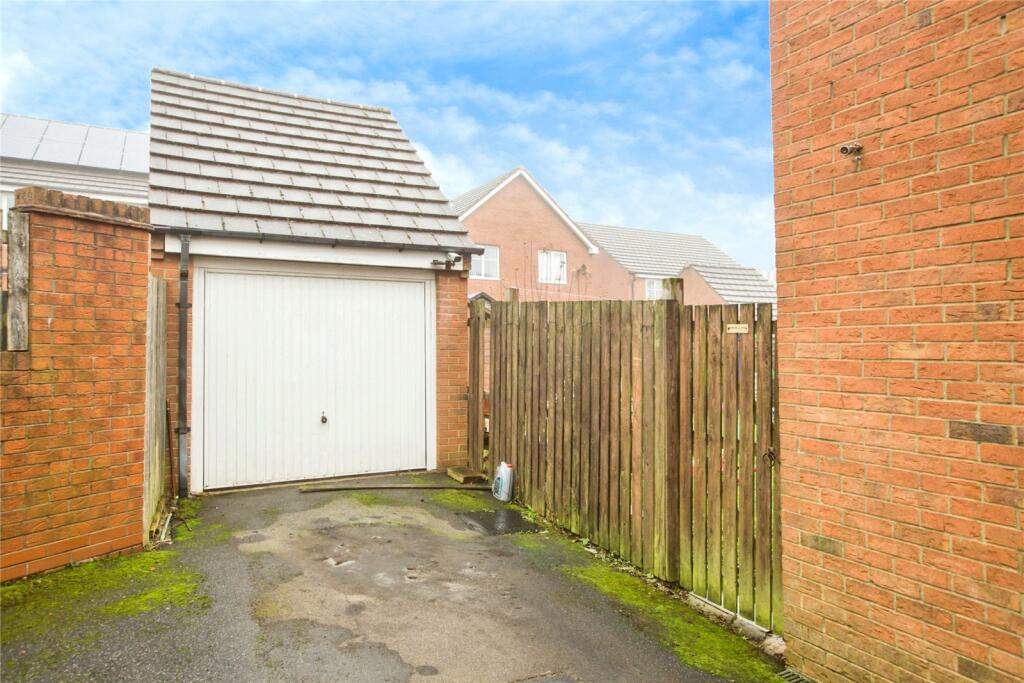 Additional image 12 of Delauney Close, BRADFORD, West Yorkshire, BD6