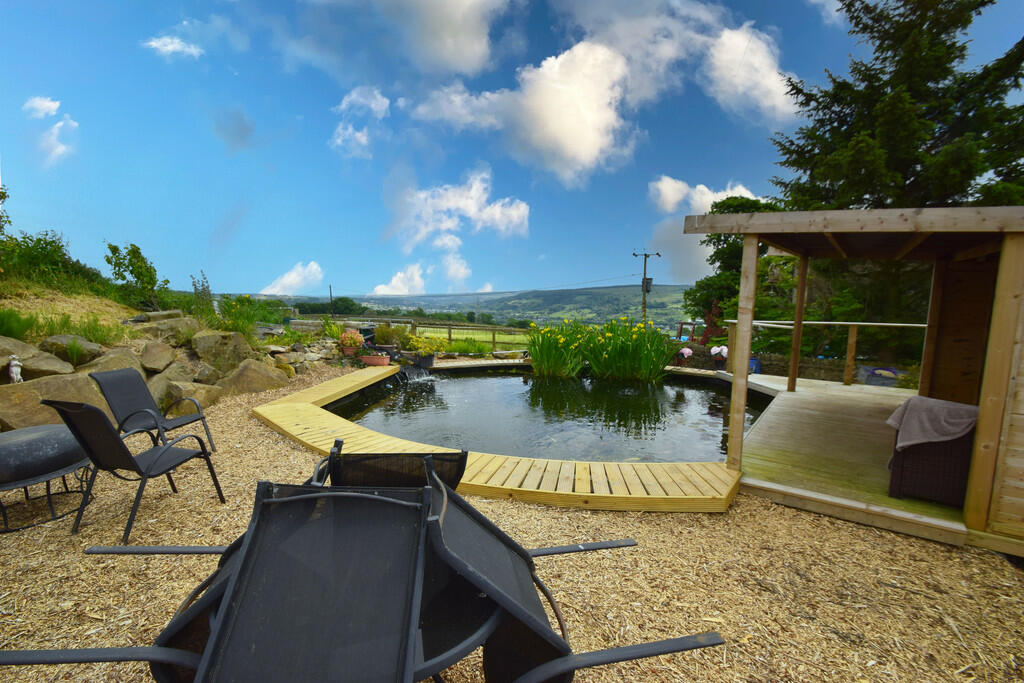 Additional image 2 of Larkfield, Riddlesden