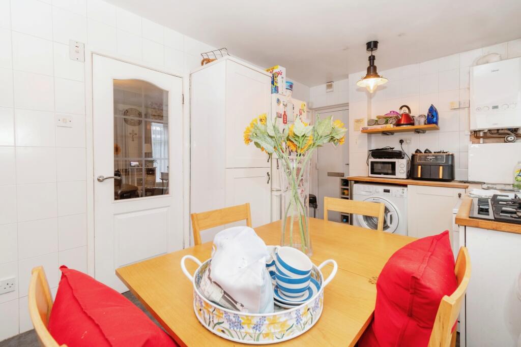 Additional image 15 of Luther Way, Bradford, West Yorkshire, BD2