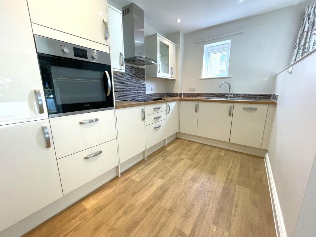 Additional image 9 of 47 Parkstone Road, Poole, BH15