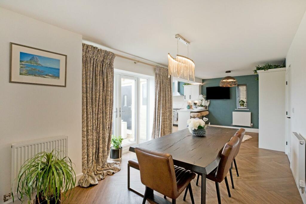 Additional image 21 of Bolton Close, Silsden