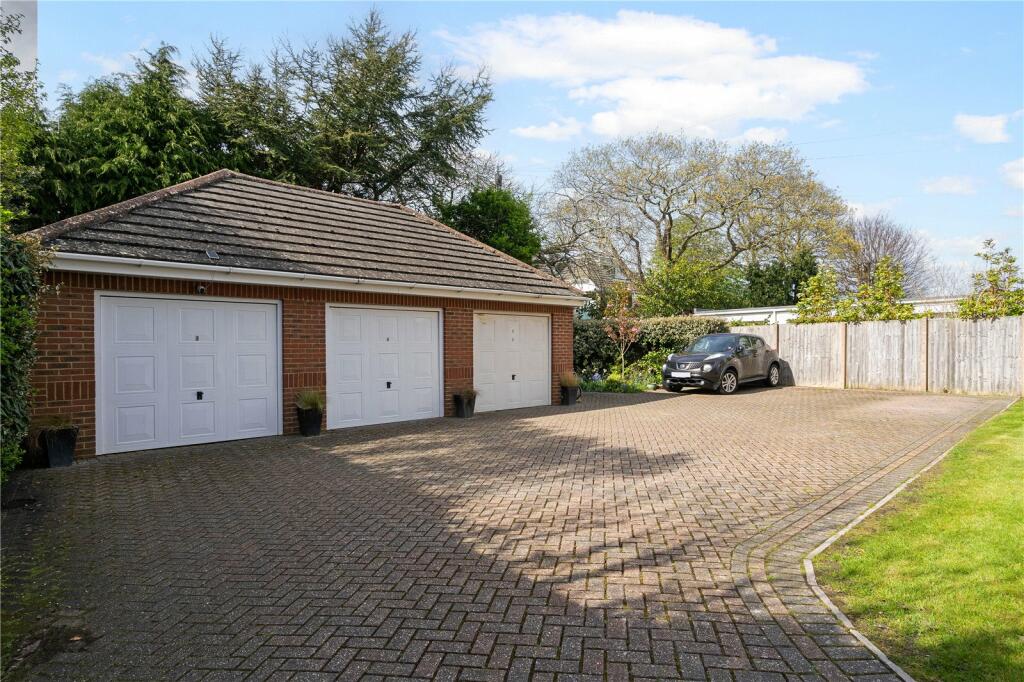 Additional image 16 of Cliff Drive, Canford Cliffs, Poole, BH13