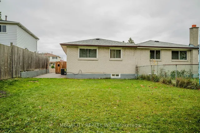 Additional image 4 of 7800 Priory Cres