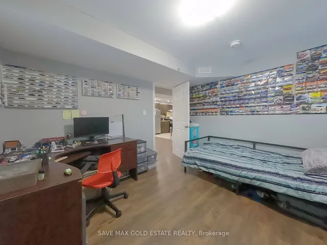 Additional image 31 of 51 Newcastle Crt