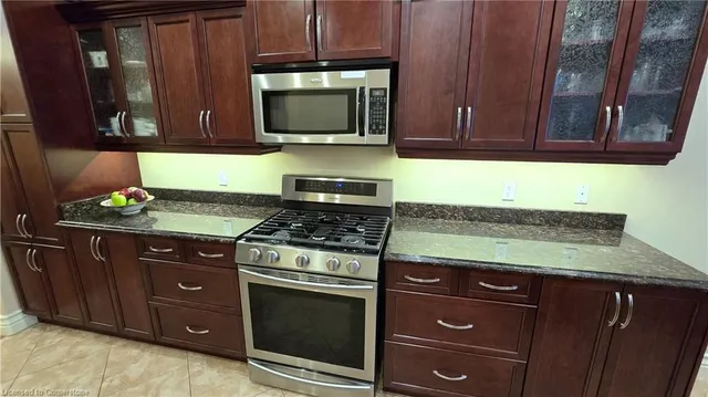 Additional image 20 of 217 Huck Cres