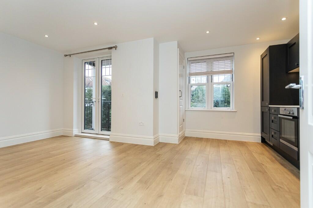 Additional image 6 of Knyveton Road, Bournemouth, Dorset, BH1